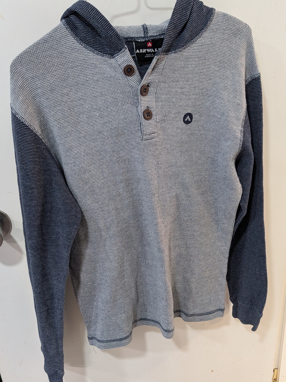 Airwalk Two-Tone Hooded Long-Sleeve Shirt - Grey & Navy